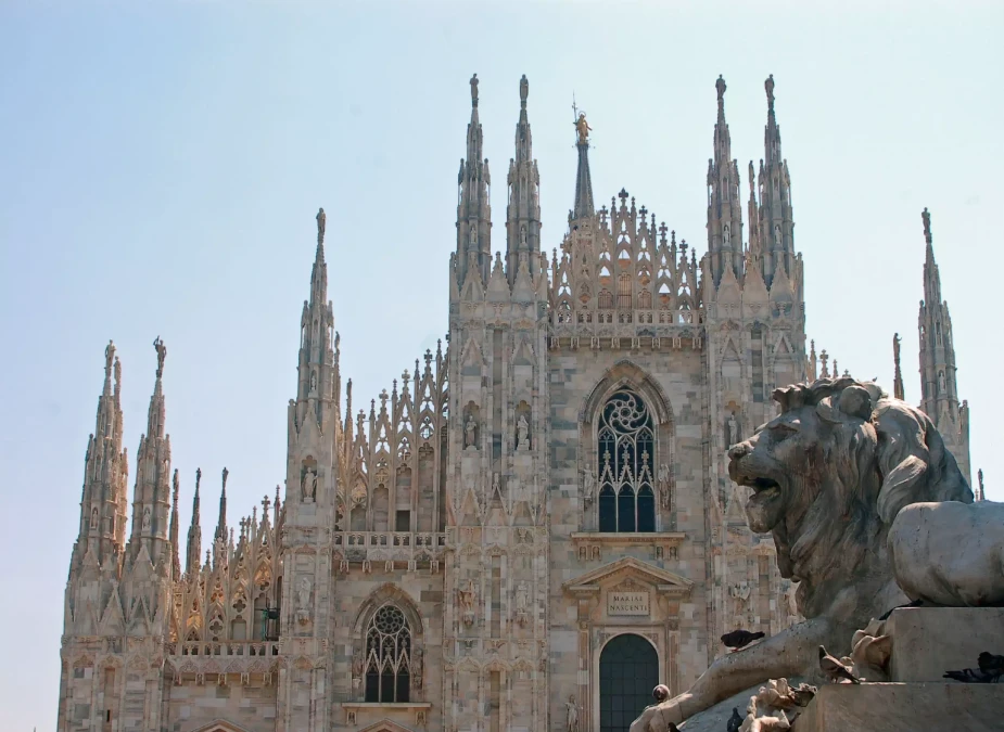 78 Architects Behind the Masterpiece