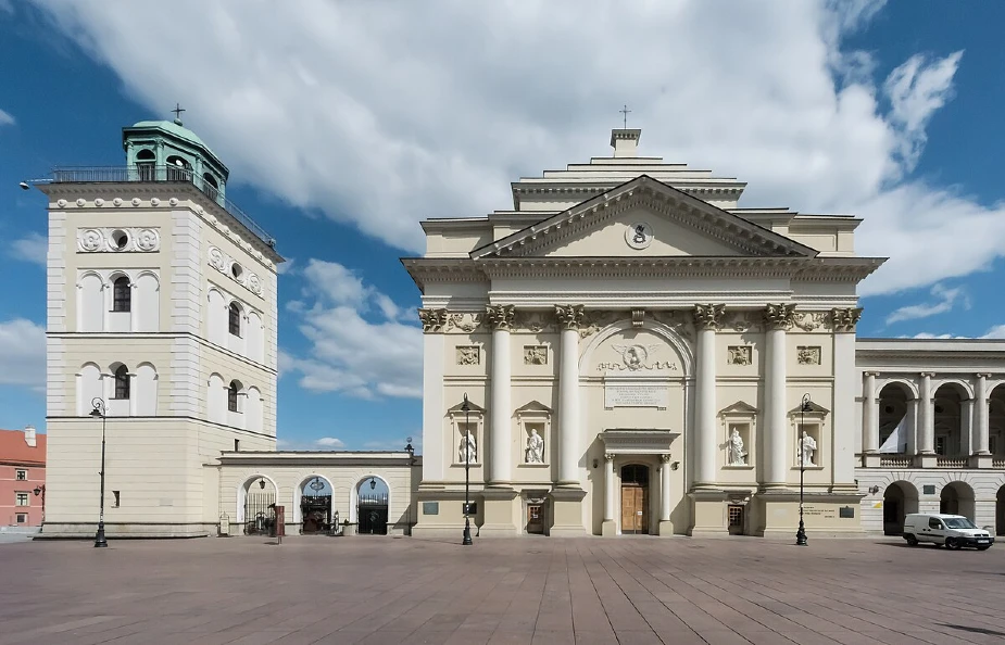 Cathedral Square
