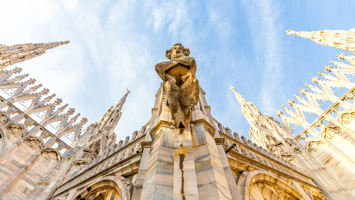 Things to do See Around Duomo di Milano